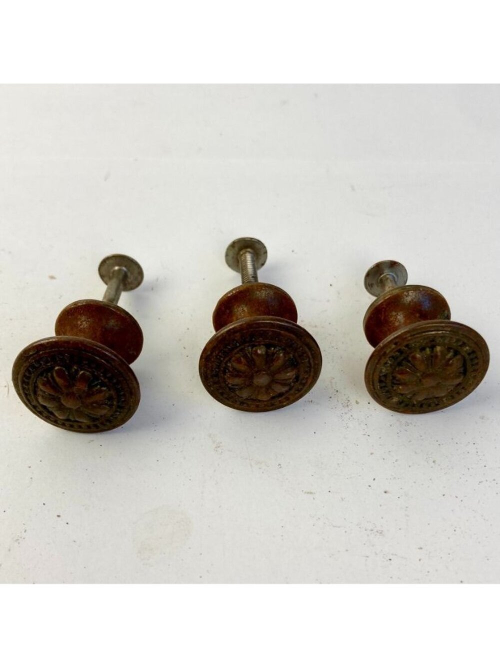 Lot 3 Antique Brass/Bronze 1" Drawer Pulls Knobs Floral Design Vintage ORIGINAL